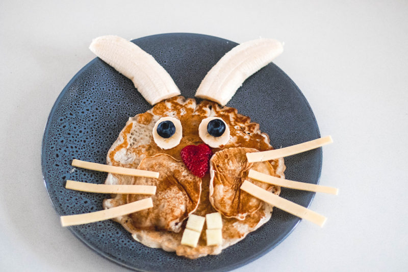5-Minute Easy Easter Bunny Pancakes