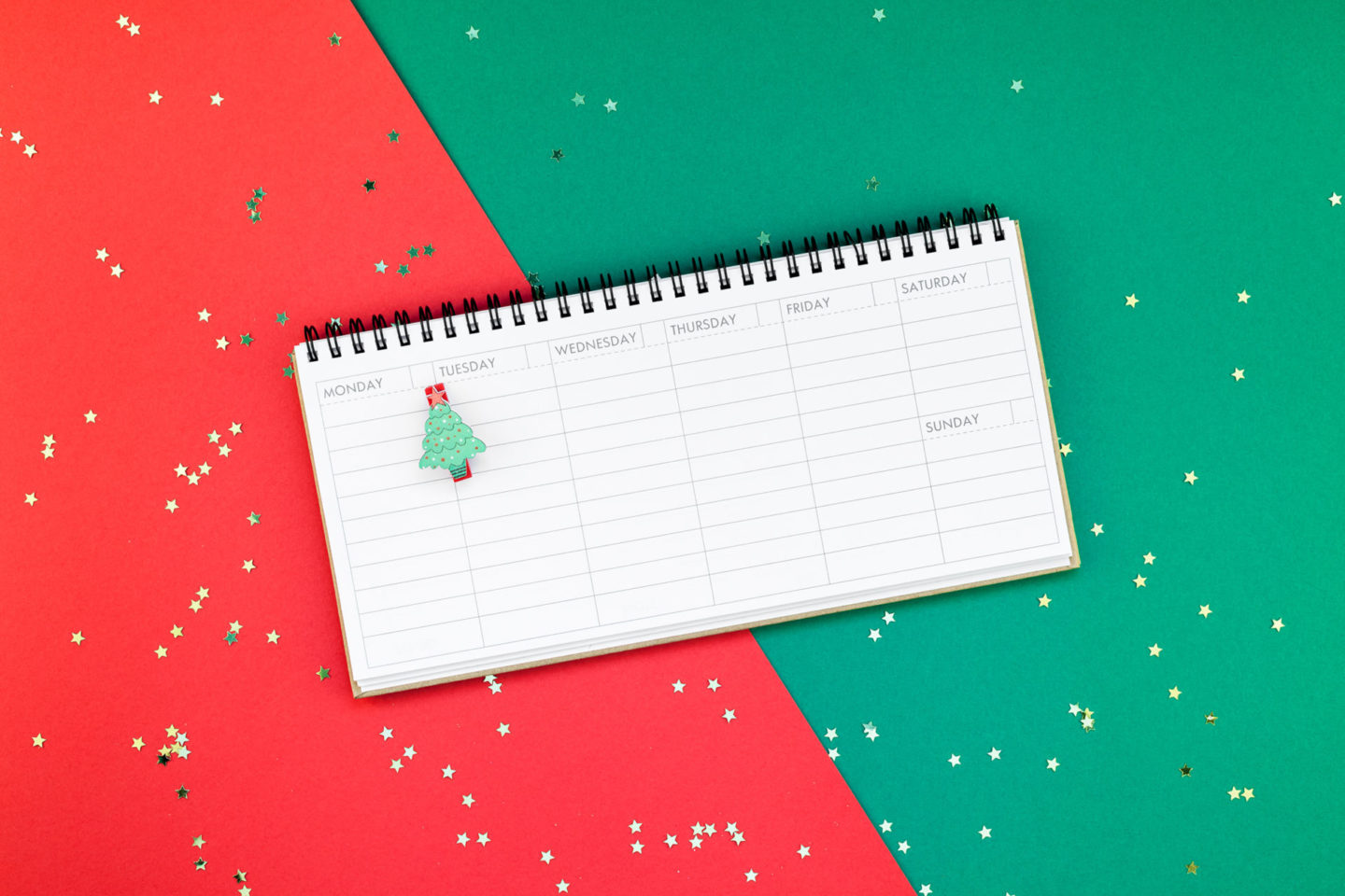 How To Have A Stress Free Christmas & FREE XMAS CHECKLIST