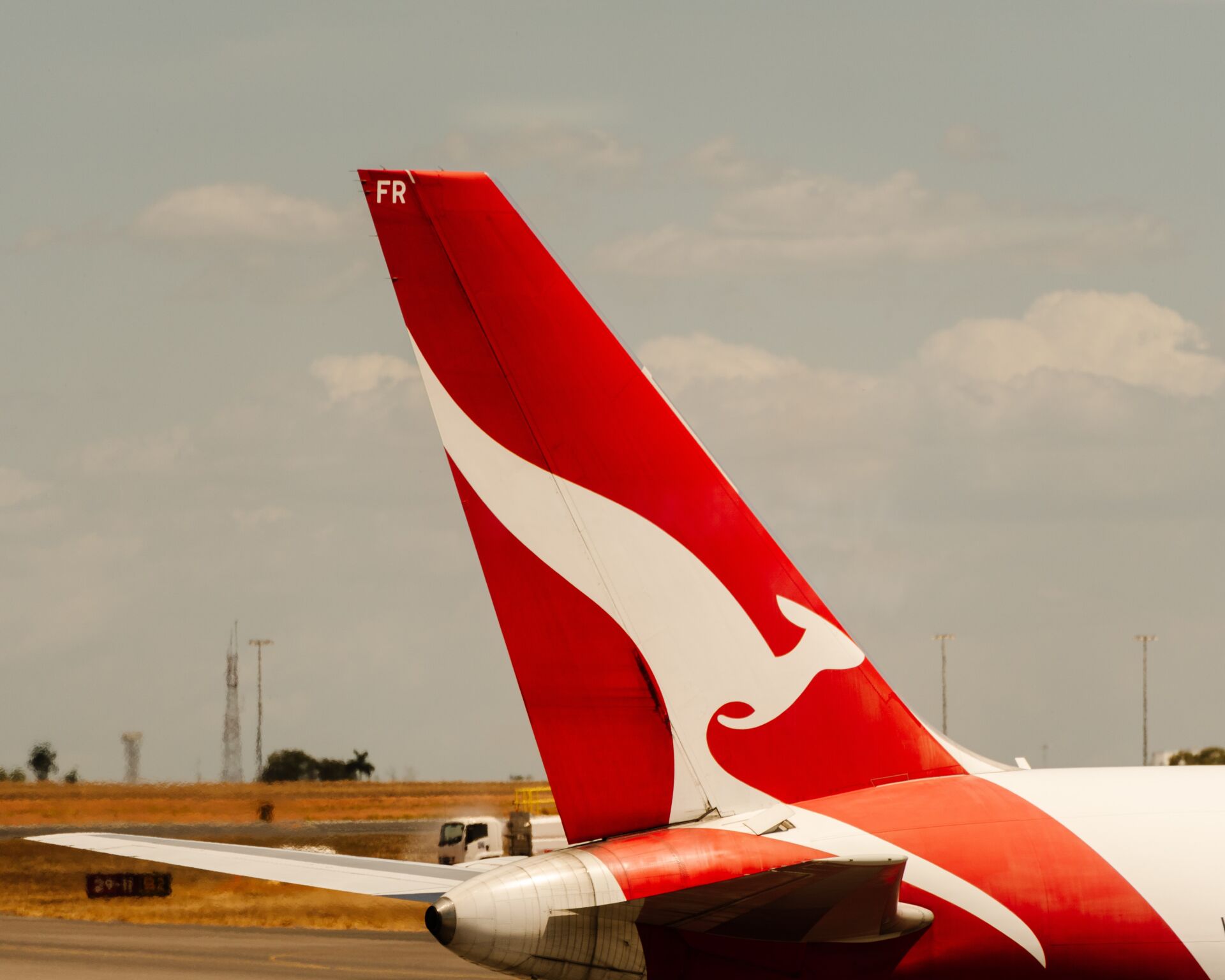 10 Easy Ways To Earn Qantas Points In 2023 • Olivia White